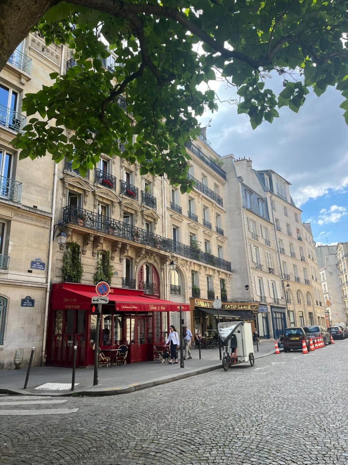 Charming Just Steps From The Pantheon